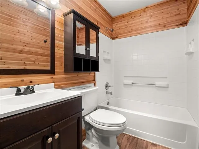 $215,000 | 2795 A&j Road, Jennings, LA 70546