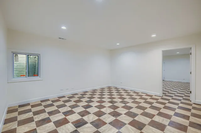 $2,769,000 | 1161 Gavin Court, Lake Forest, IL 60045