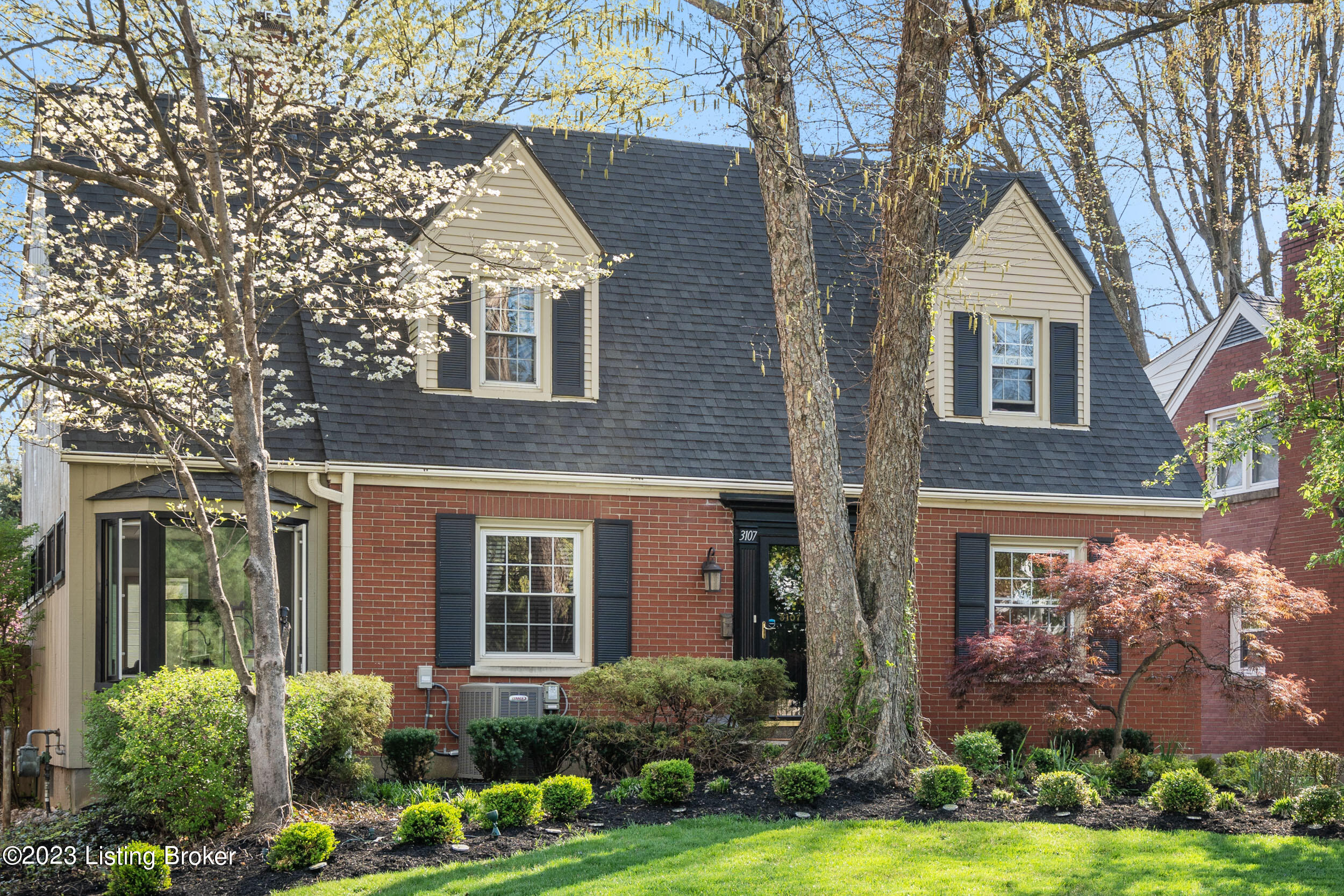 3107 Chickadee Road Louisville, KY 40213 - Photo 2 of 62 3107 Chickadee Rd-04