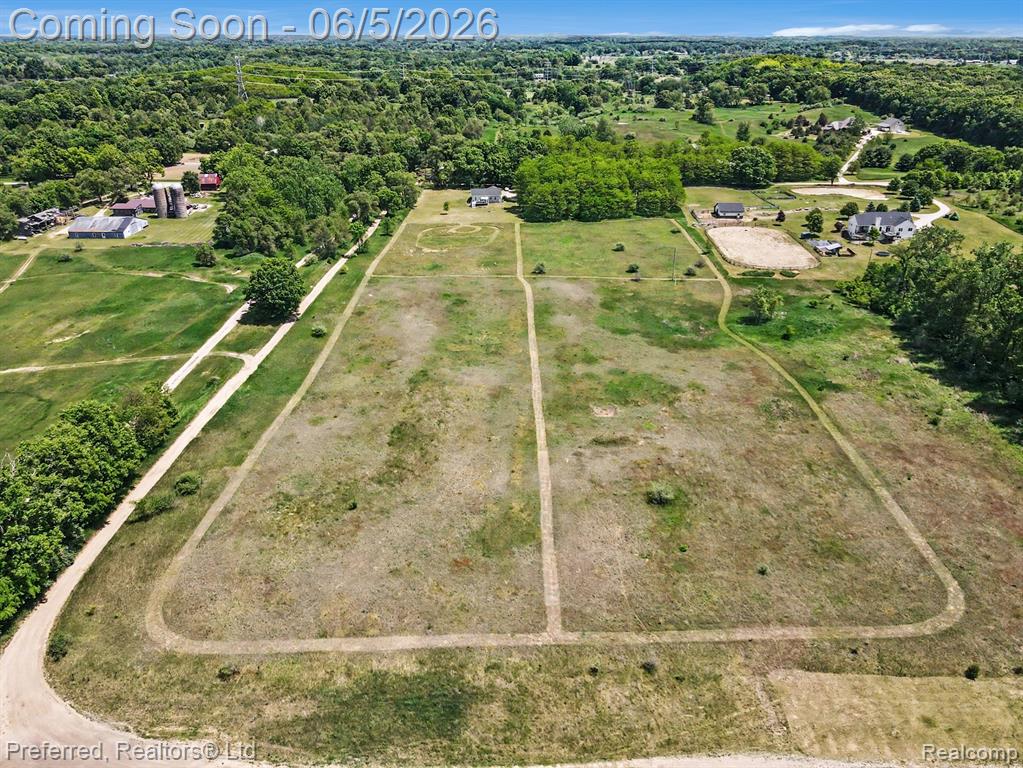 6366 Dutcher Road Howell, MI 48843 - Photo 31 of 33