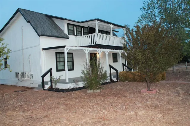 $350,000 | 12100 County Road 105, Brownwood, TX 76801