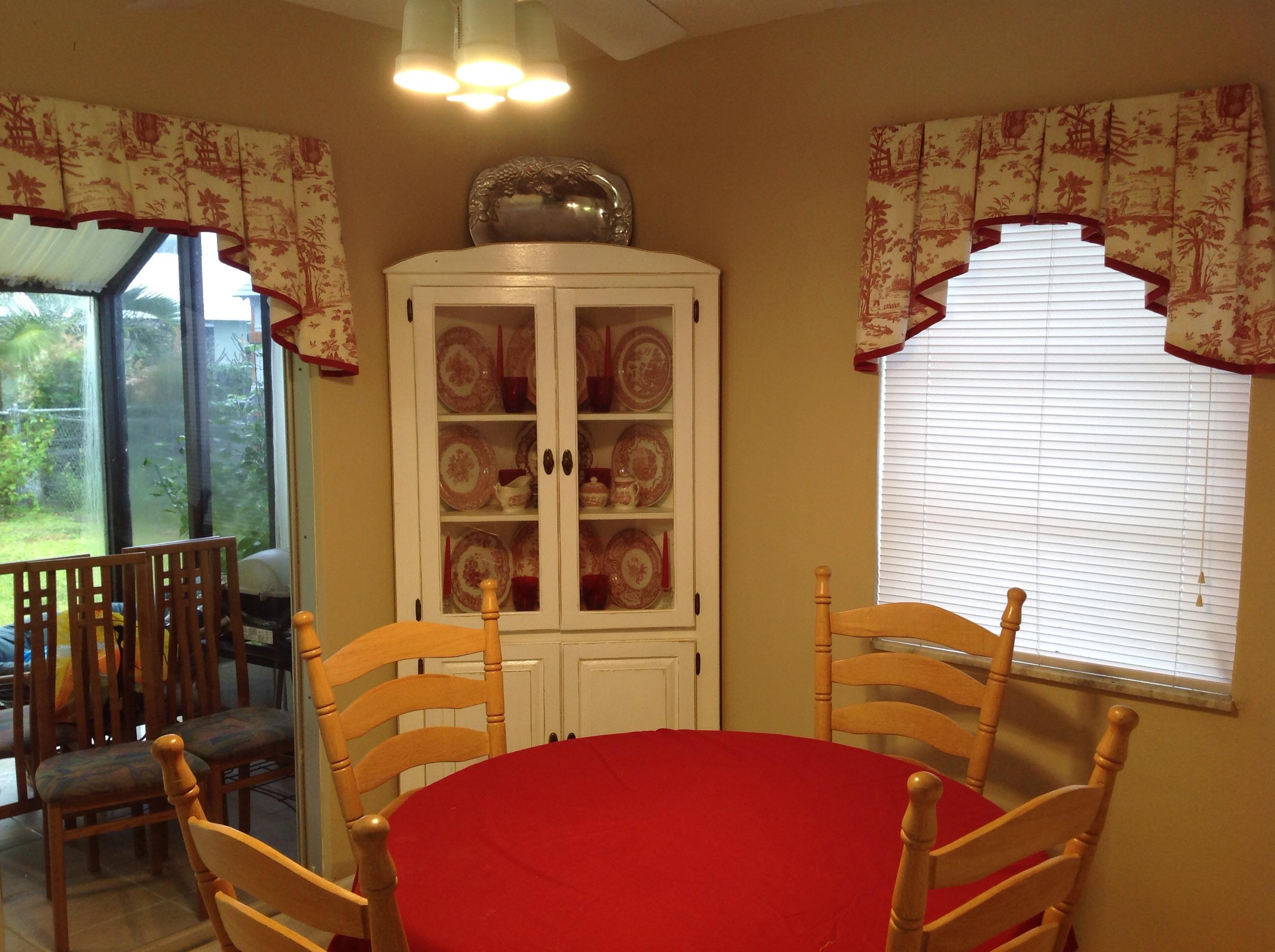 1069 Southwest 4th Street Boca Raton, FL 33486 - Photo 3 of 22 Breakfast Area