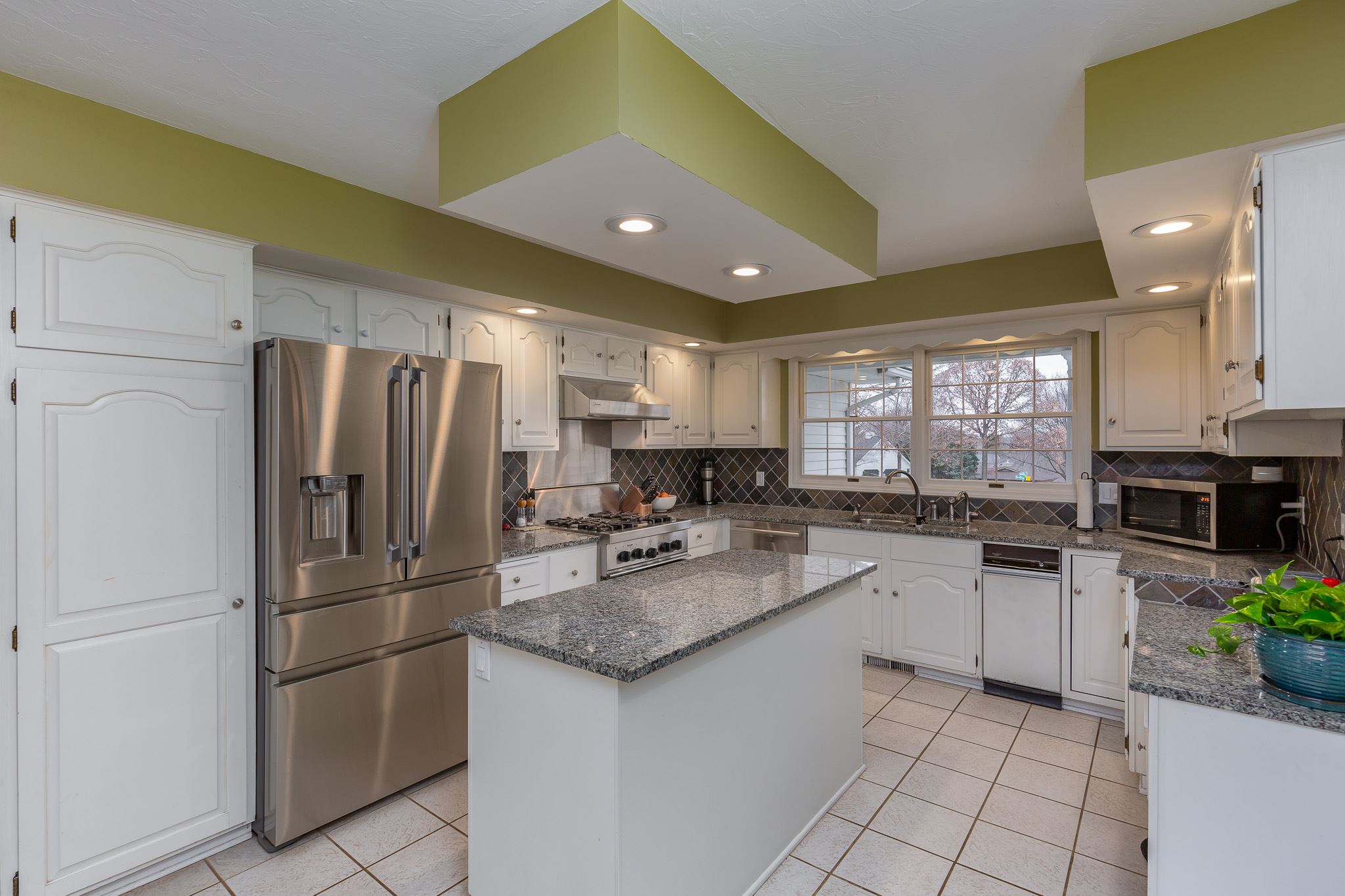 4855 Rambling Court Bettendorf, IA 52722 - Photo 11 of 32 Gallery Image 11