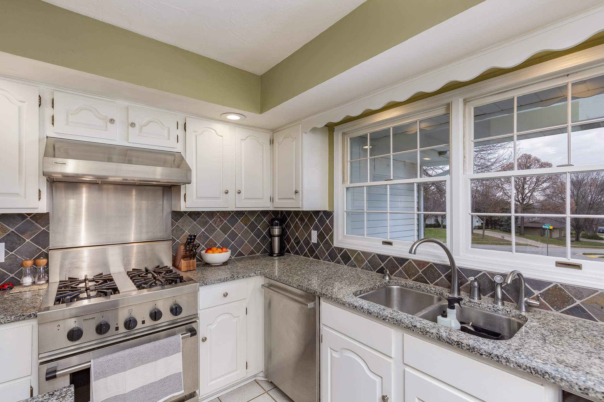 4855 Rambling Court Bettendorf, IA 52722 - Photo 13 of 32 Gallery Image 13