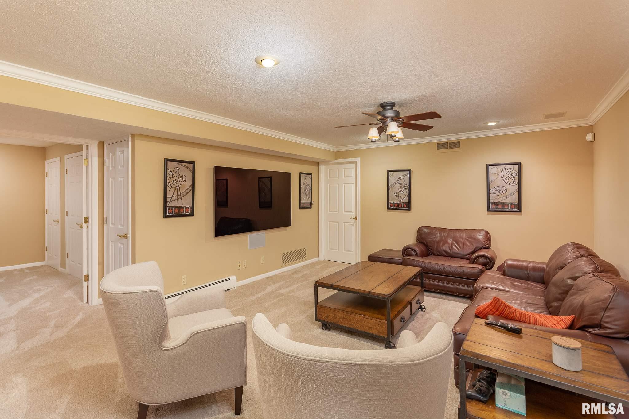 4855 Rambling Court Bettendorf, IA 52722 - Photo 16 of 32 Gallery Image 16