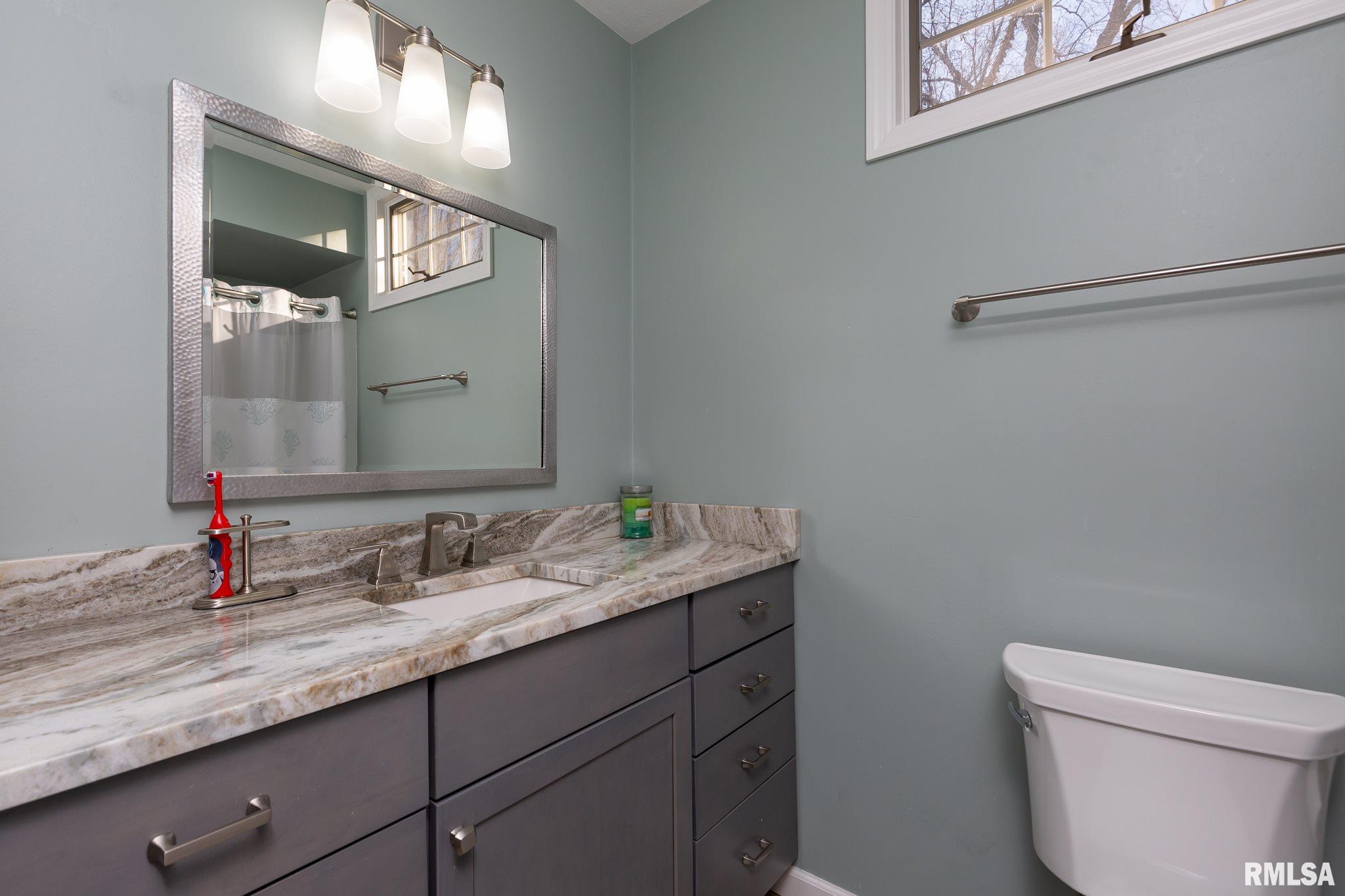 4855 Rambling Court Bettendorf, IA 52722 - Photo 18 of 32 Gallery Image 18