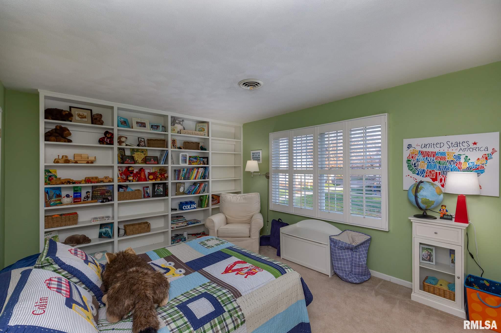 4855 Rambling Court Bettendorf, IA 52722 - Photo 28 of 32 Gallery Image 28