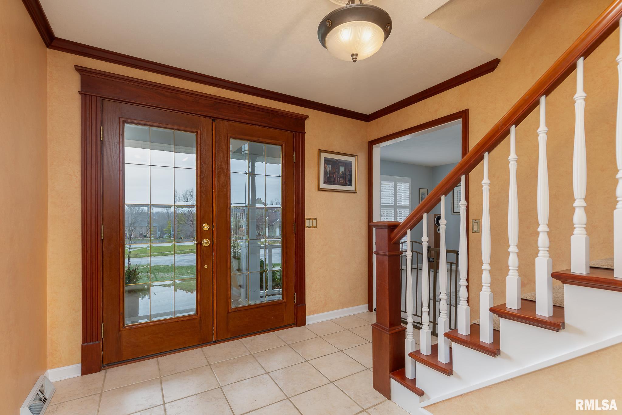 4855 Rambling Court Bettendorf, IA 52722 - Photo 5 of 32 Gallery Image 5