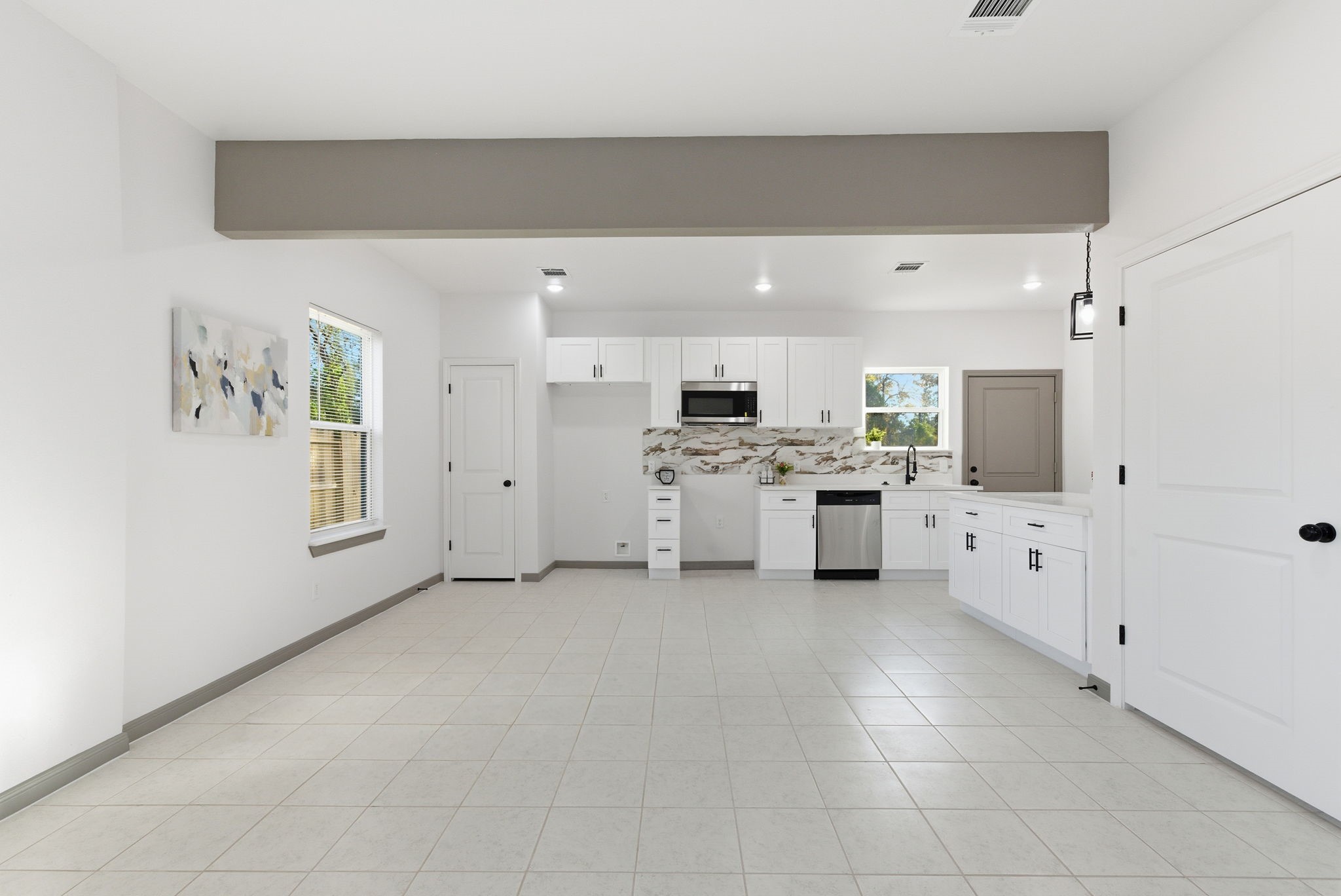 8306 Tidwell Road, Unit A/B Houston, TX 77028 - Photo 13 of 46