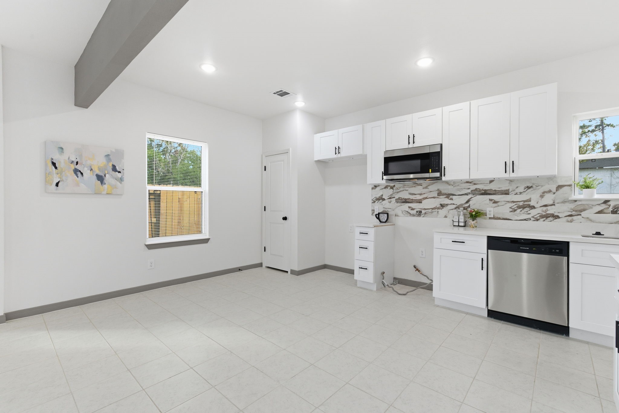 8306 Tidwell Road, Unit A/B Houston, TX 77028 - Photo 17 of 46