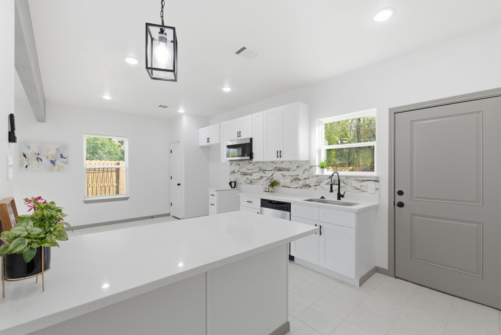 8306 Tidwell Road, Unit A/B Houston, TX 77028 - Photo 21 of 46