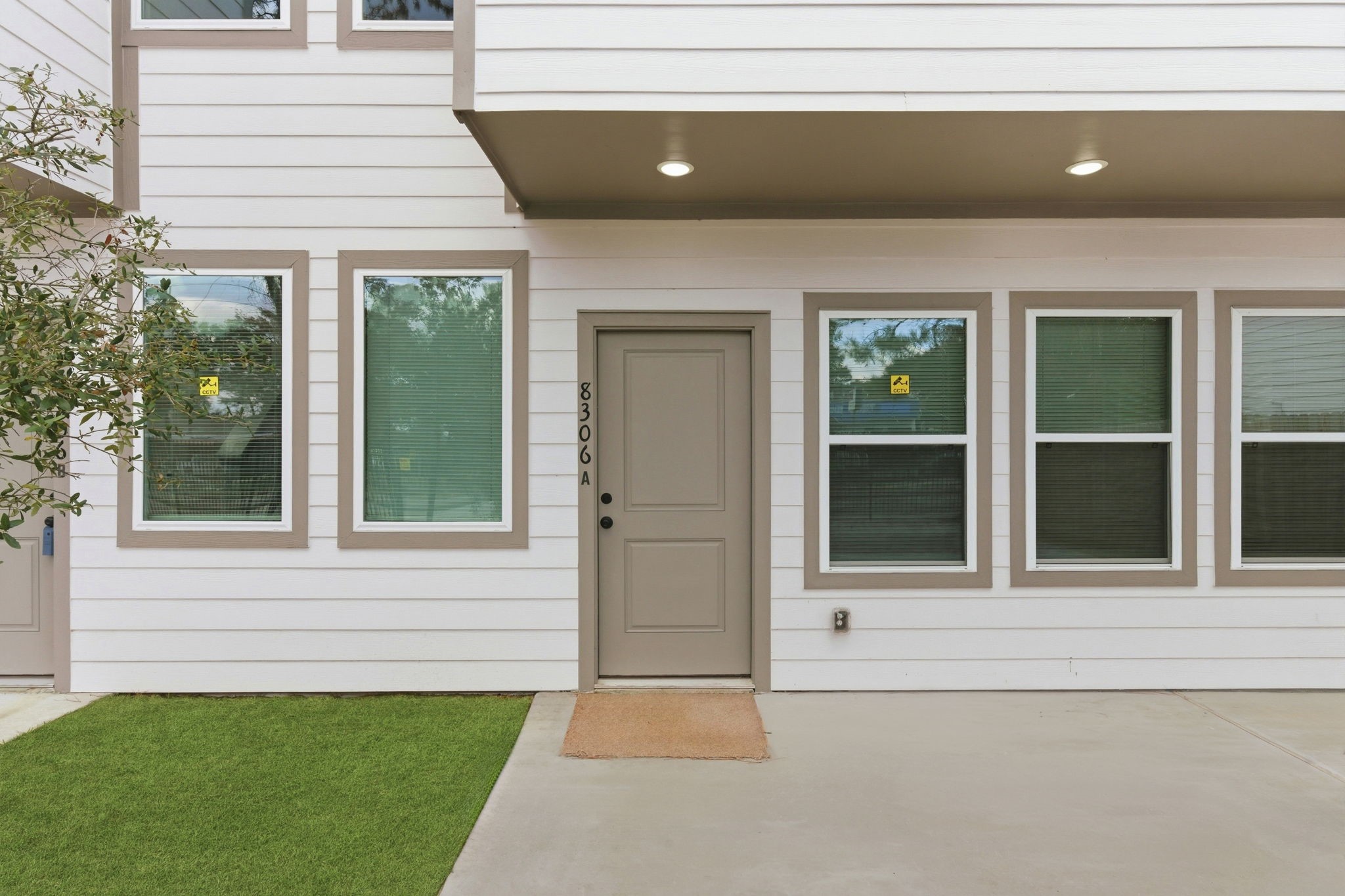 8306 Tidwell Road, Unit A/B Houston, TX 77028 - Photo 5 of 46