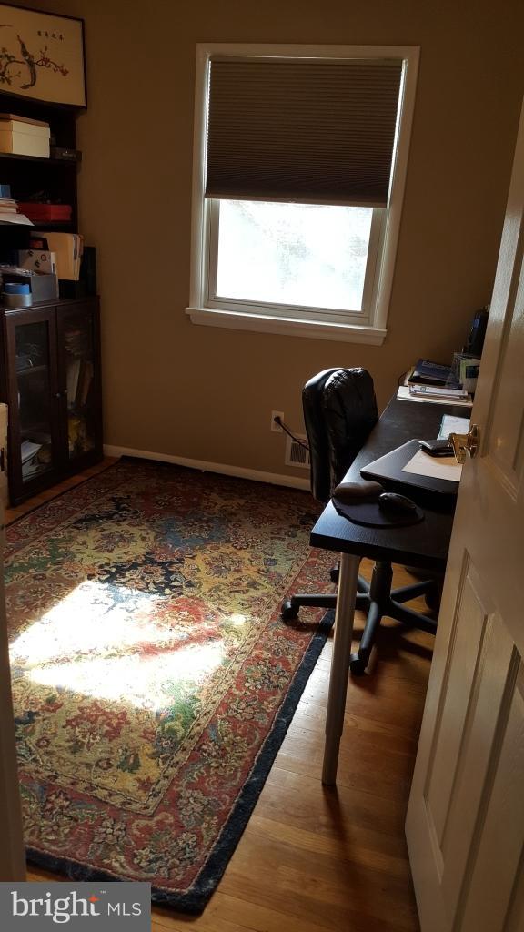 4512 Picot Road Alexandria, VA 22310 - Photo 12 of 22 Interior (General)