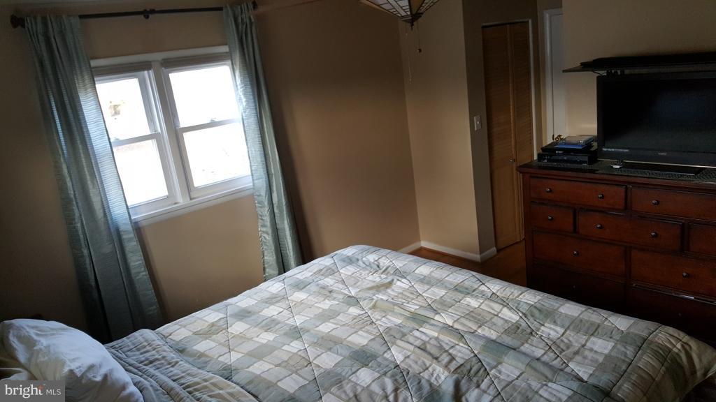 4512 Picot Road Alexandria, VA 22310 - Photo 9 of 22 Bedroom