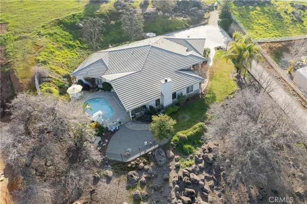 $685,000 | 16404 Wardlaw Drive, Springville, CA 93265