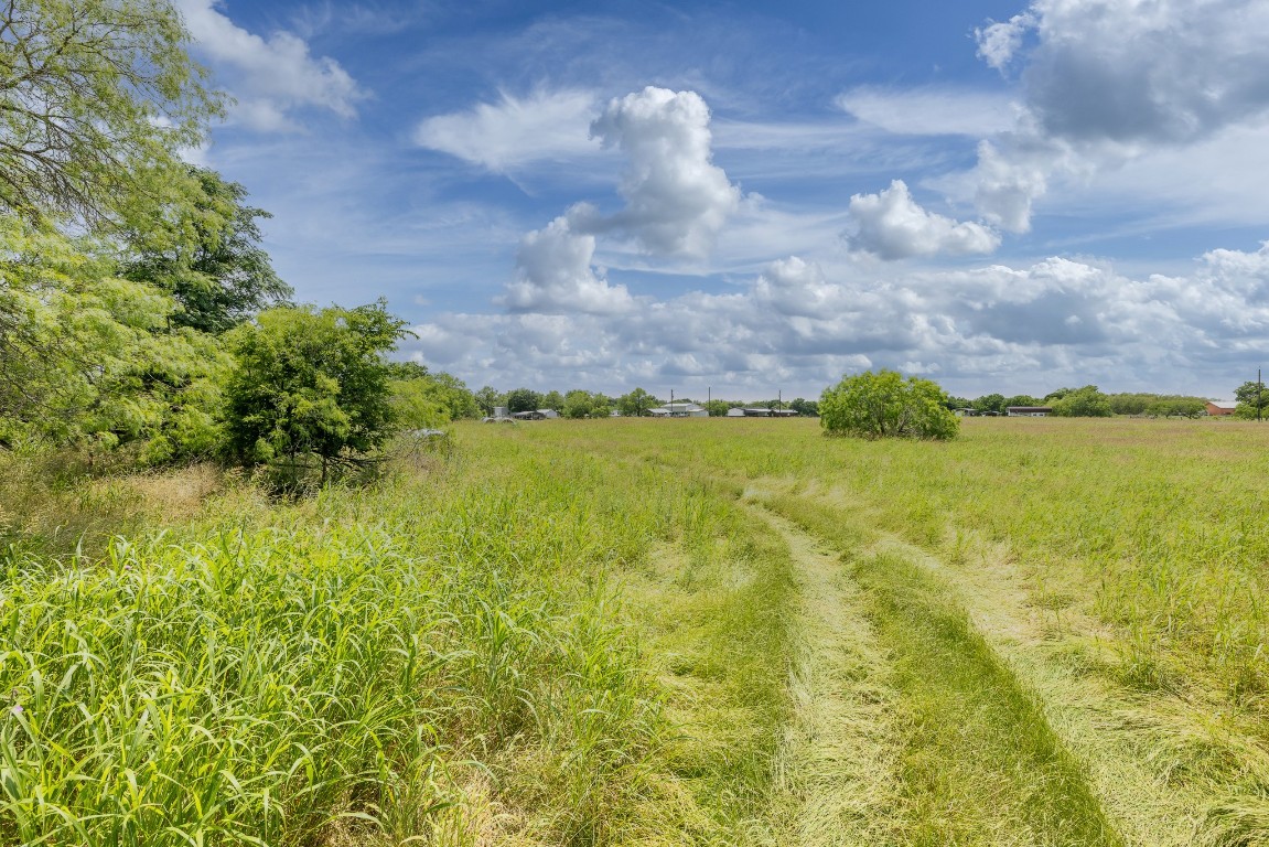 2091 Goodwin Road Gonzales, TX 78629 - Photo 1 of 23 a view of an ocean