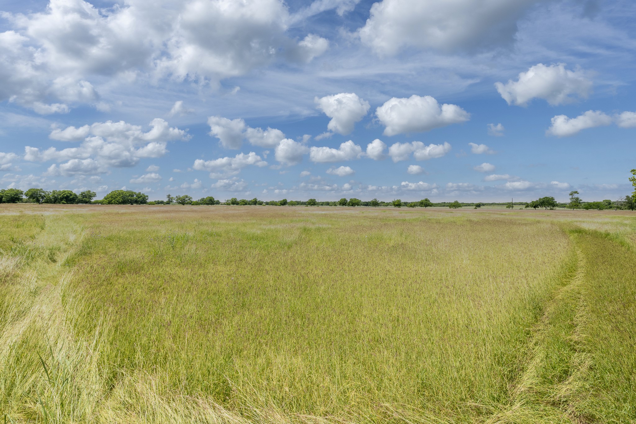 2091 Goodwin Road Gonzales, TX 78629 - Photo 12 of 23 a view of an ocean