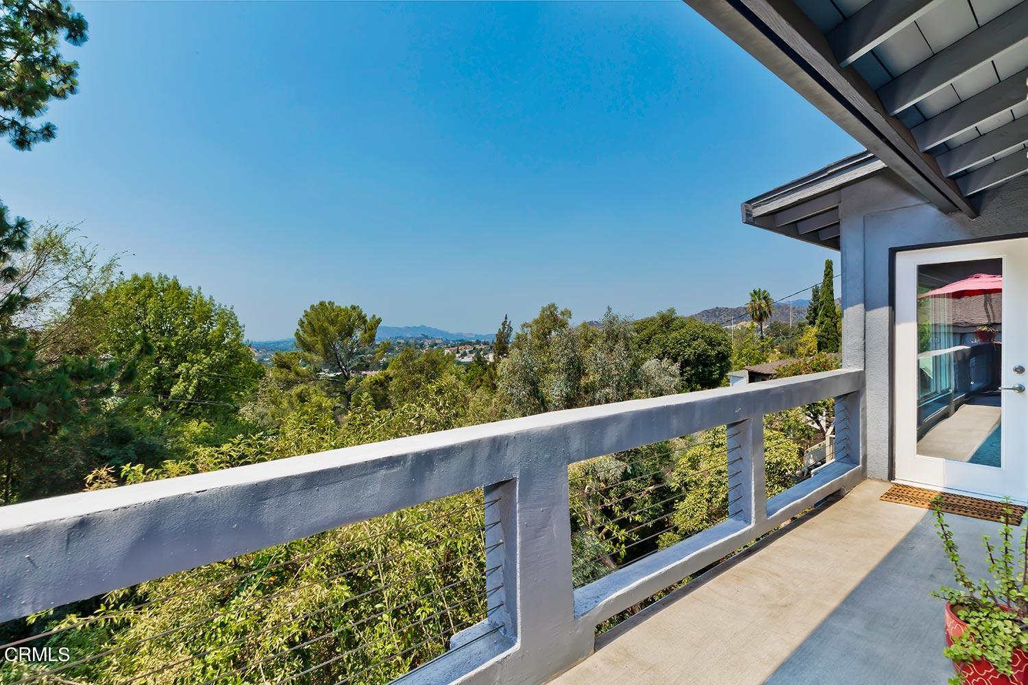 317 Redwood Drive Pasadena, CA 91105 - Photo 17 of 39 18