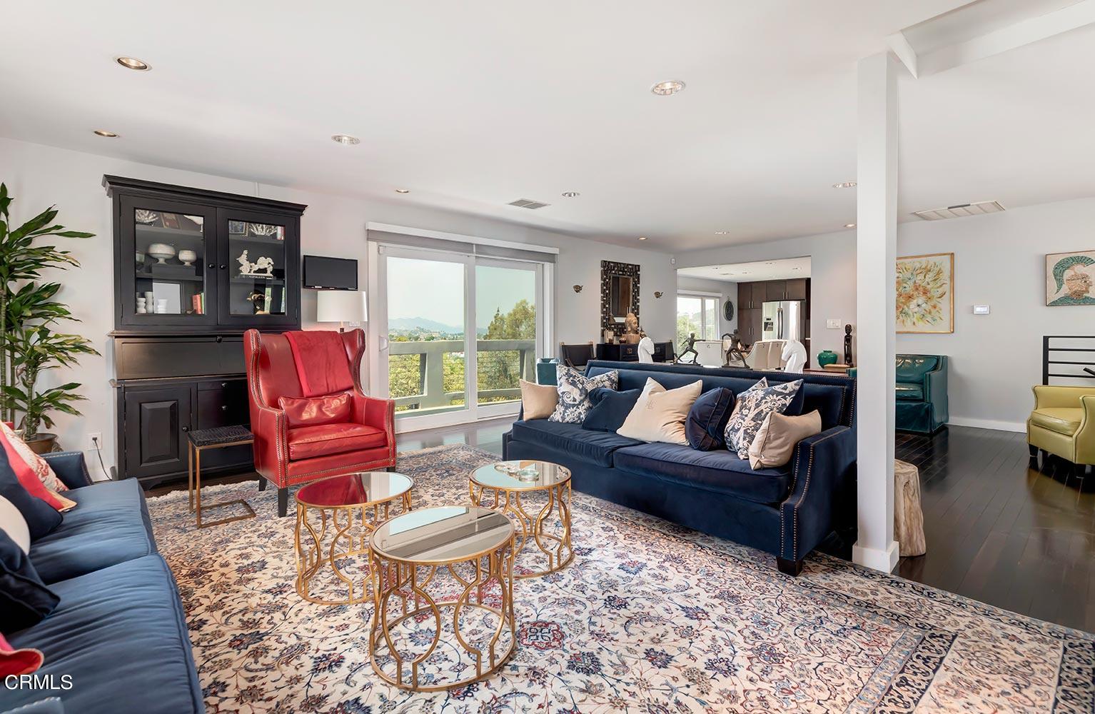 317 Redwood Drive Pasadena, CA 91105 - Photo 5 of 39 6