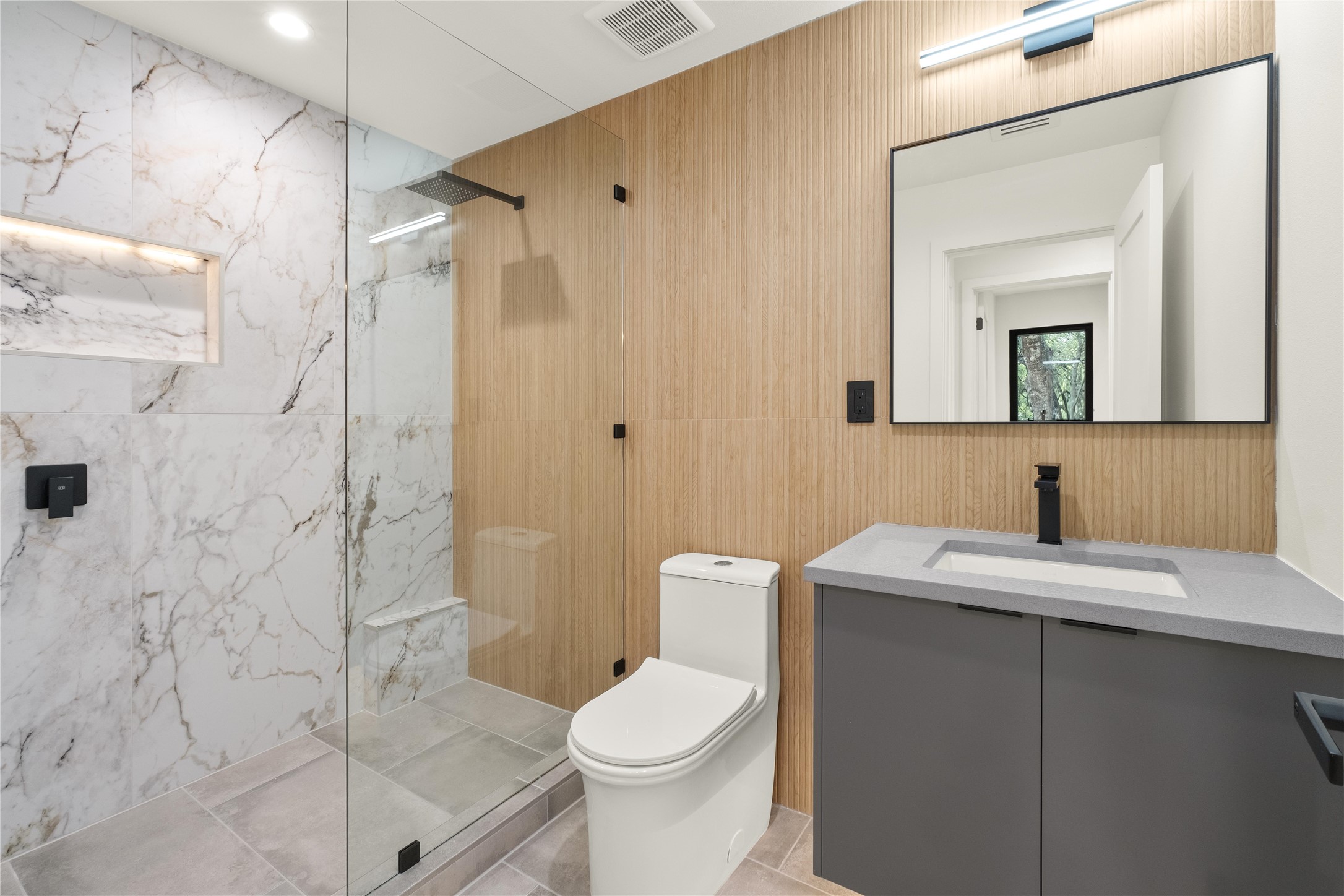 620 Bermuda Street Lakeway, TX 78734 - Photo 28 of 36 Full bath featuring a marble finish shower, and vanity