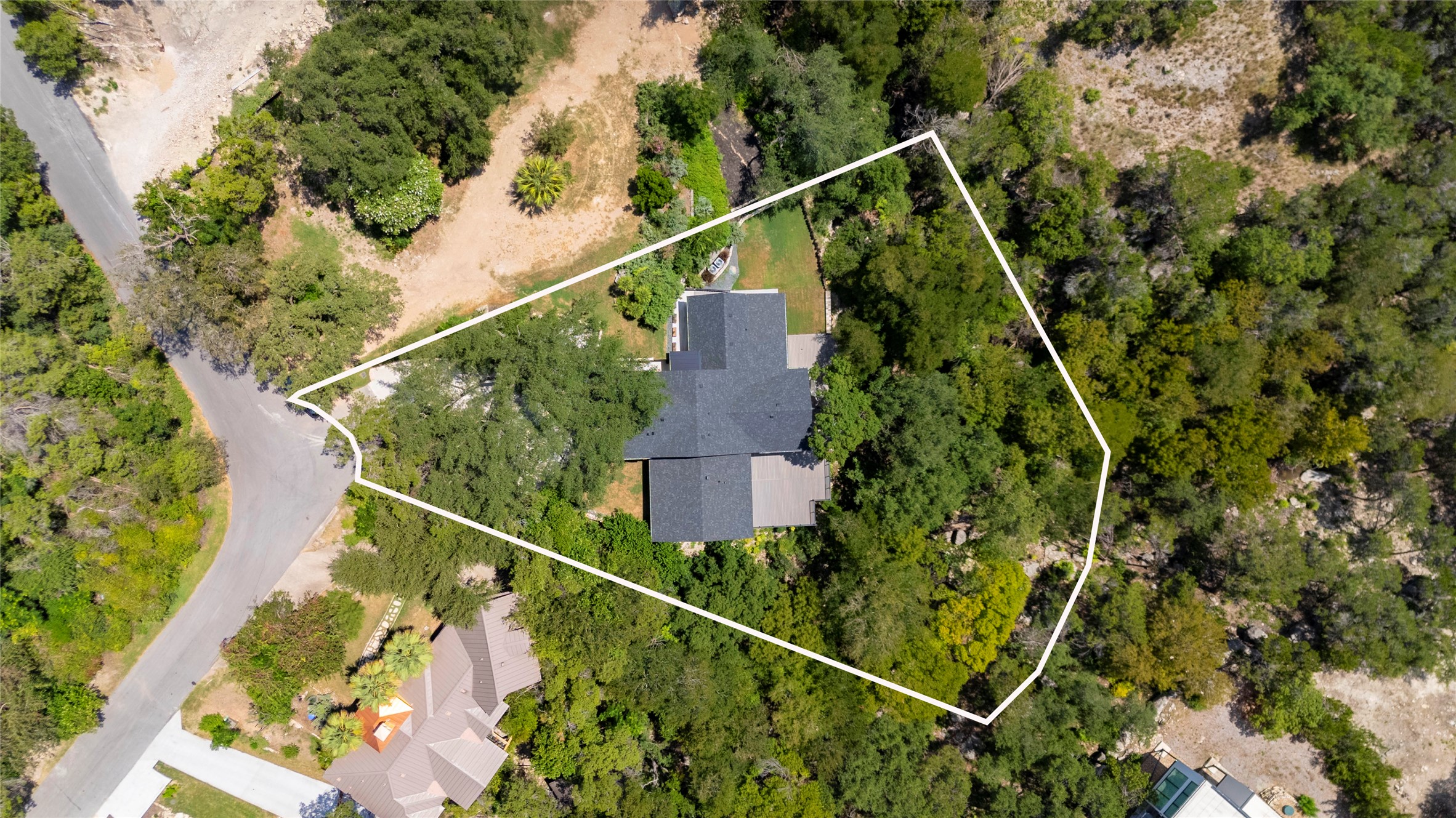 620 Bermuda Street Lakeway, TX 78734 - Photo 34 of 36 Aerial view of property's location featuring property parcel outlined