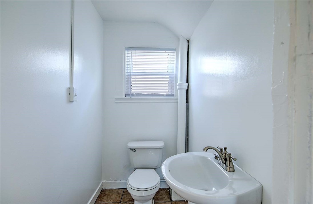 67 Joslin Street Providence, RI 02909 - Photo 43 of 46