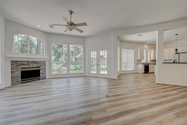 $3,150 | 38 Tethered Vine Place, The Woodlands, TX 77382