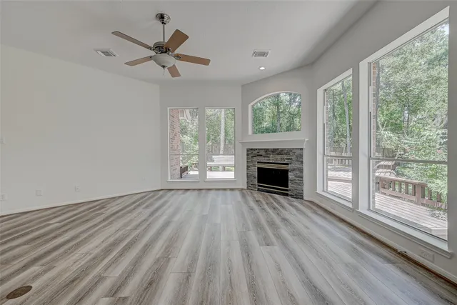 $3,150 | 38 Tethered Vine Place, The Woodlands, TX 77382