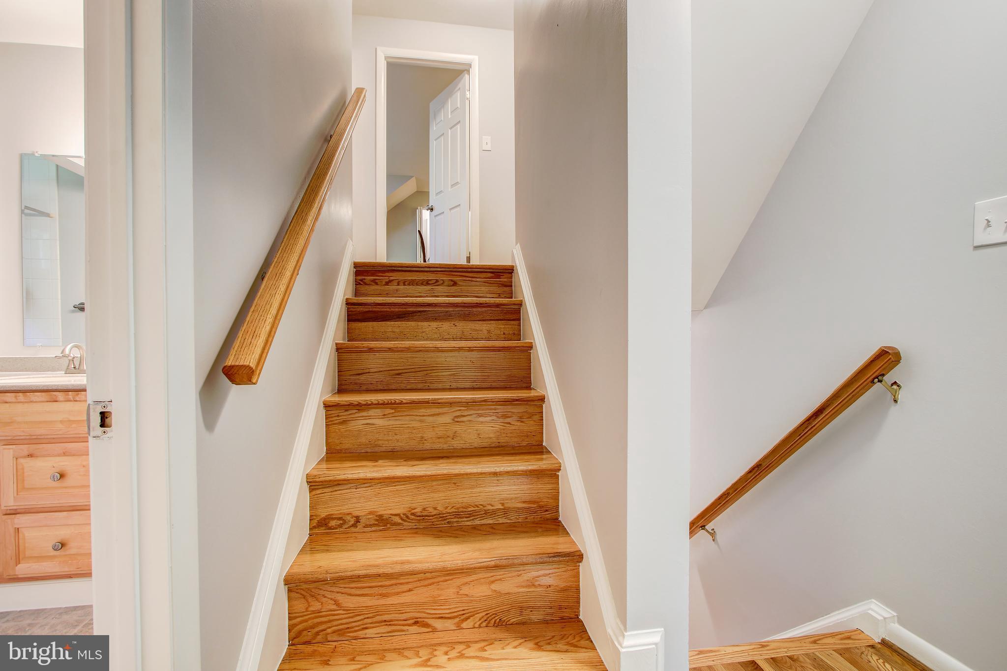 8403 Riverside Road Alexandria, VA 22308 - Photo 23 of 52 Let's Go Upstairs to the Bedroom Level