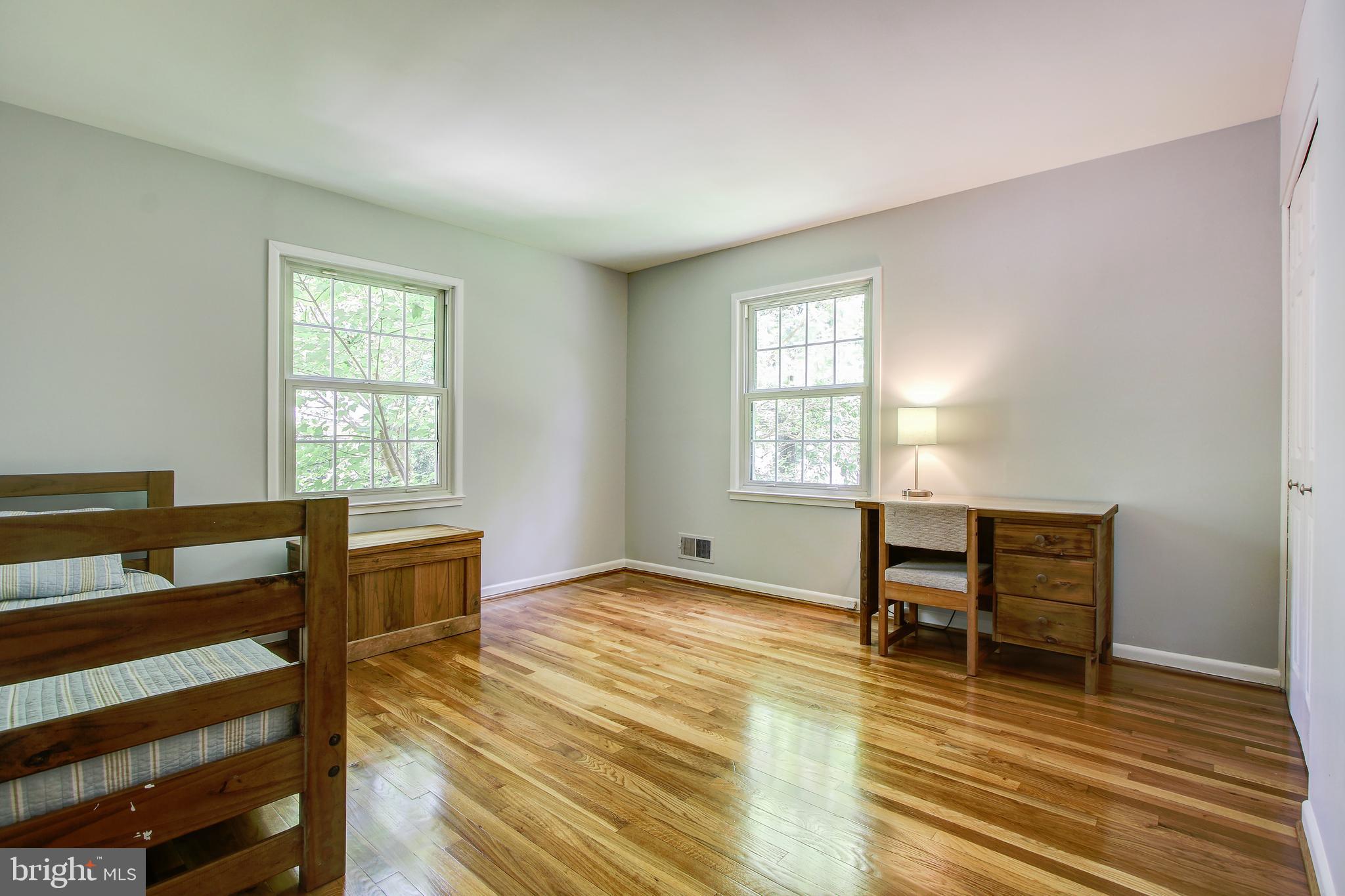 8403 Riverside Road Alexandria, VA 22308 - Photo 25 of 52 Bedroom #2