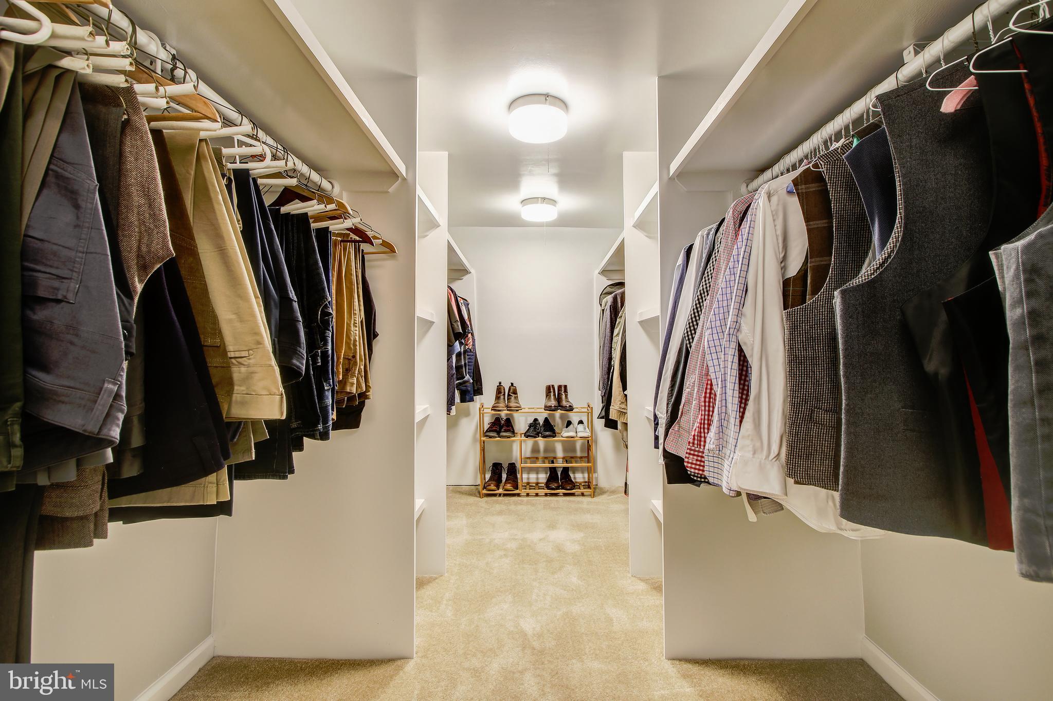 8403 Riverside Road Alexandria, VA 22308 - Photo 36 of 52 Master Bedroom Walk-In Closet - Super Spacious!