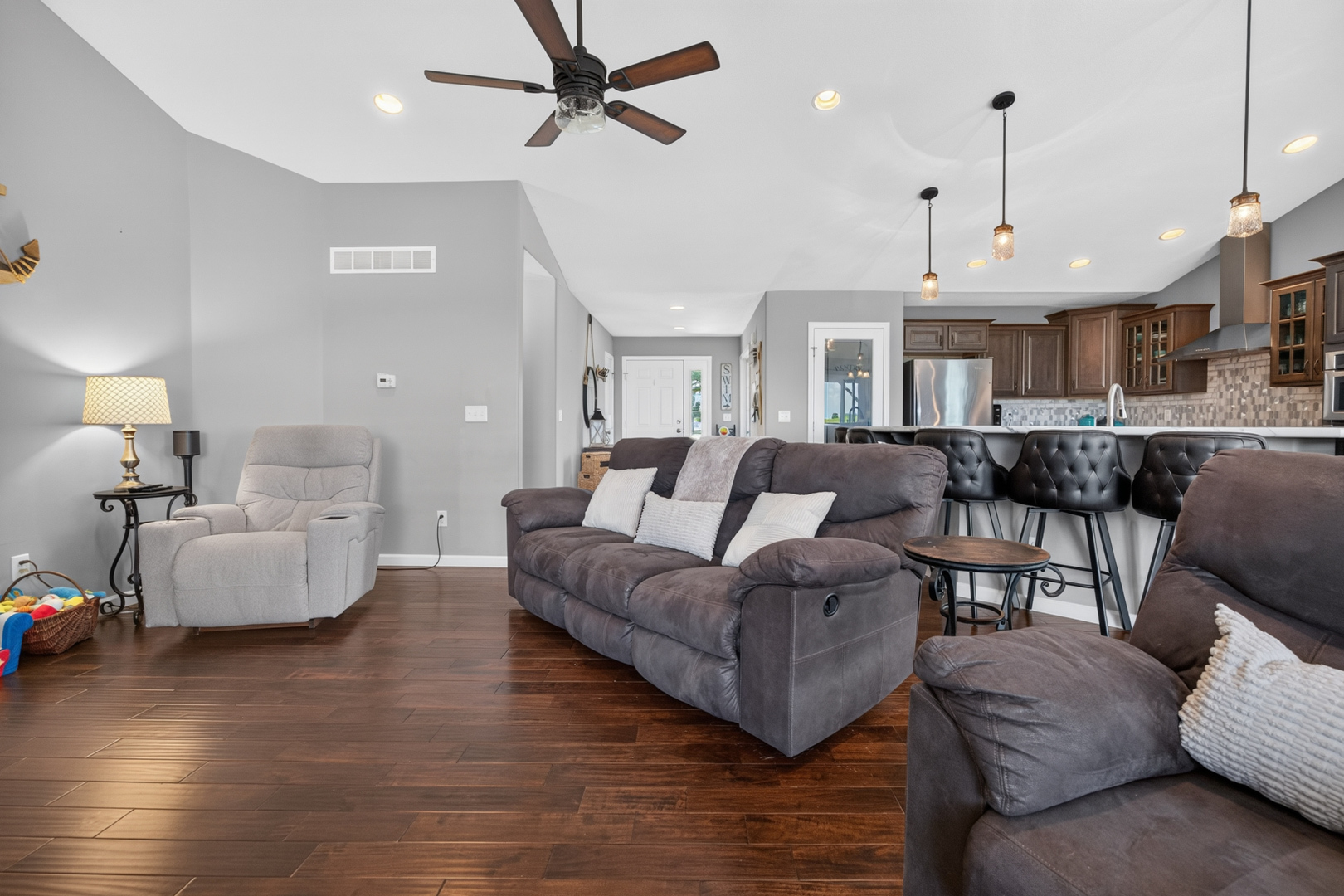 25424 North 1750 East Road Hudson, IL 61748 - Photo 16 of 56