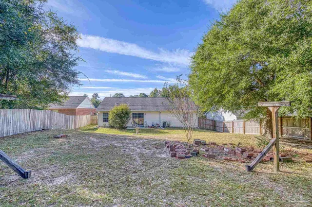 $265,000 | 6146 Ashton Woods Circle, Milton, FL 32570