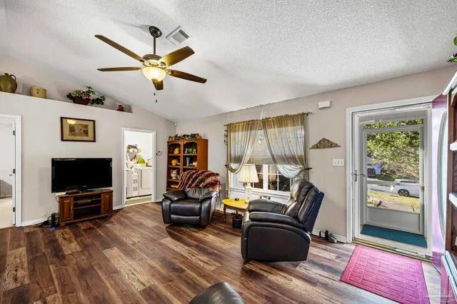 $265,000 | 6146 Ashton Woods Circle, Milton, FL 32570