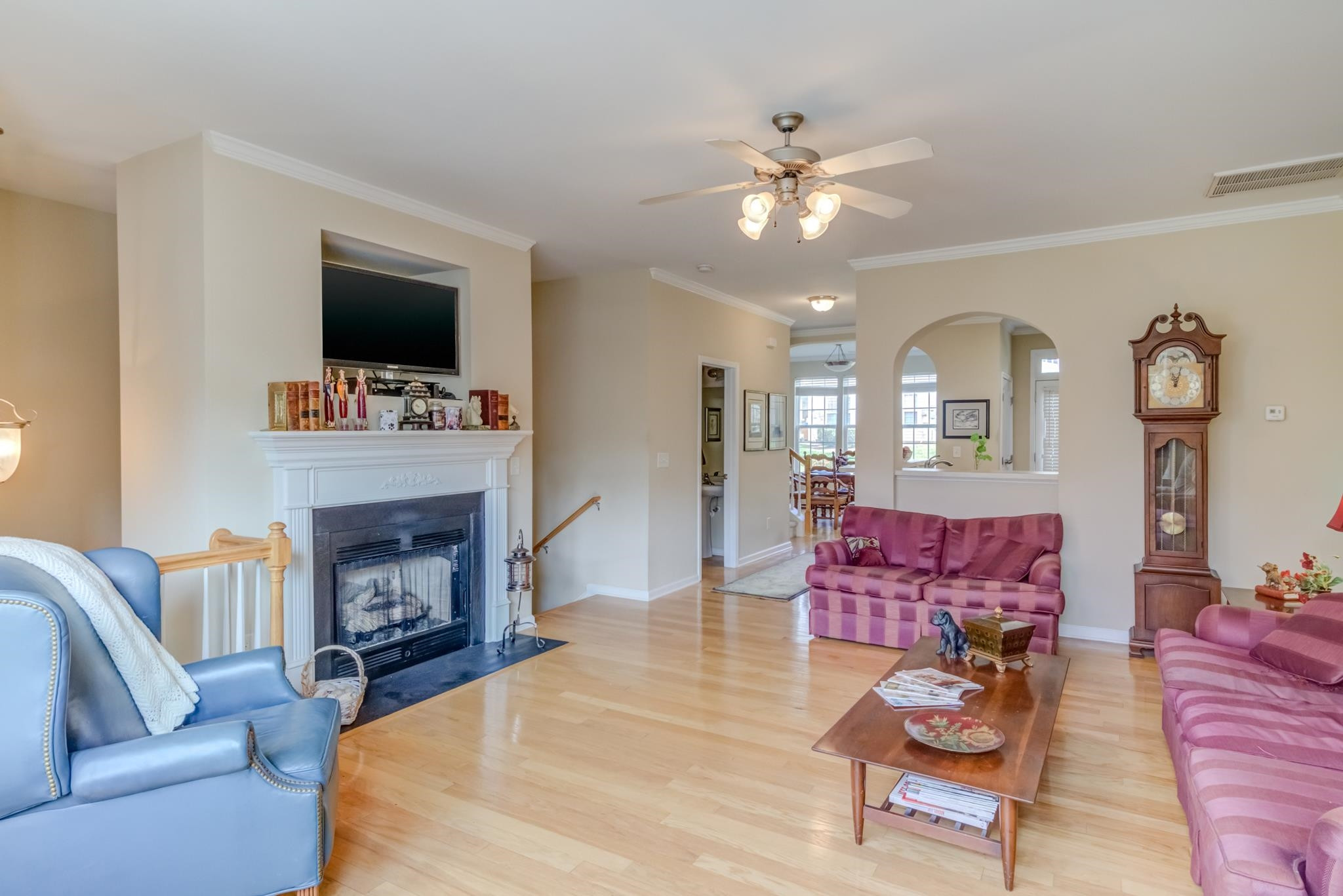 5417 Crescentview Parkway Raleigh, NC 27606 - Photo 5 of 30 Photo 5