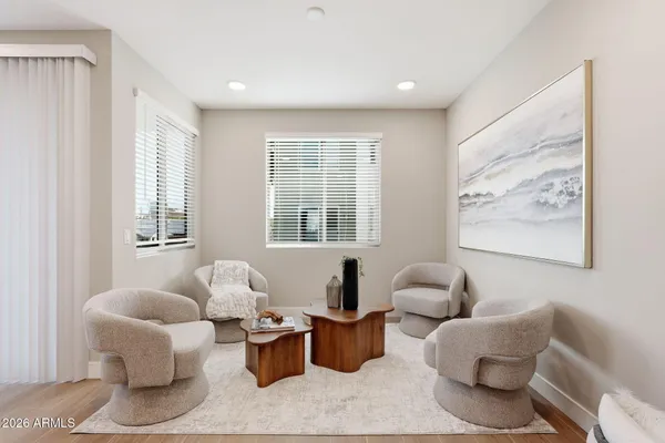$2,725 | 850 North 8th Avenue, Unit 10, Phoenix, AZ 85007