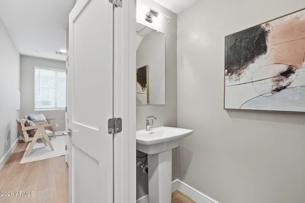 $2,518 | 850 North 8th Avenue, Unit 10, Phoenix, AZ 85007