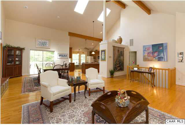 653 Broken Island Road Palmyra, VA 22963 - Photo 5 of 42 Amazing Open Design