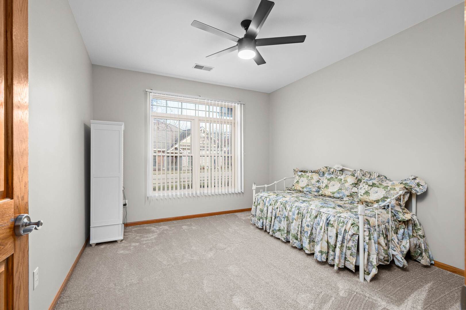 1005 2nd St Court Moline, IL 61265 - Photo 11 of 24