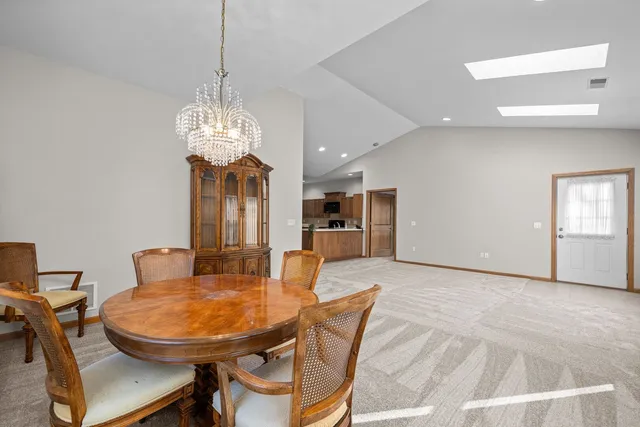 $260,000 | 1005 2nd St Court, Moline, IL 61265