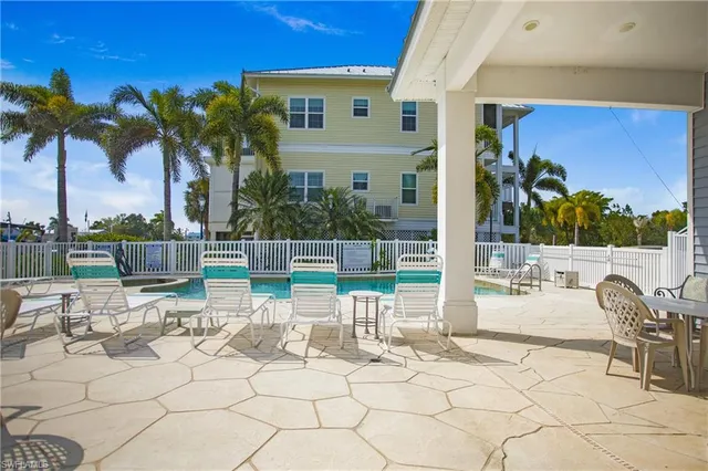 $889,000 | 318 Angler Drive, Unit 402, Goodland, FL 34140