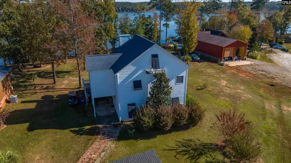 $699,900 | 117 Peninsula Court, Prosperity, SC 29127