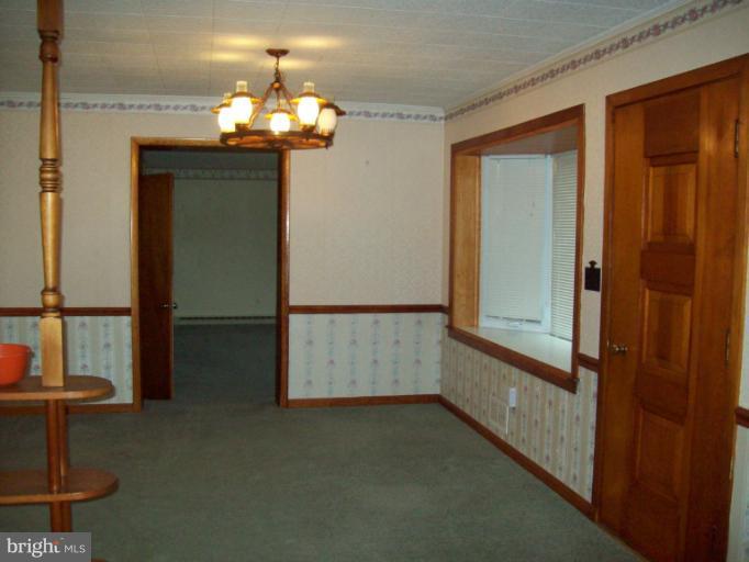 26824 Ridge Road Damascus, MD 20872 - Photo 13 of 15 Dining Room