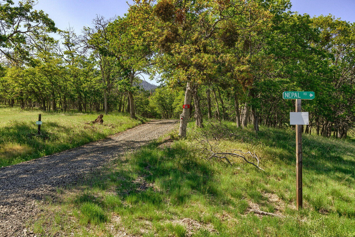 101 Nepal Road Ashland, OR 97520 - Photo 56 of 58 33-web-or-mls-ApxNR (33)
