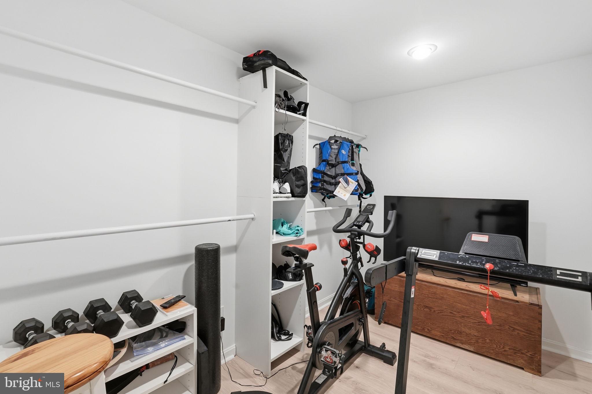 2510 South Walter Reed Drive, Unit 3 Arlington, VA 22206 - Photo 14 of 18