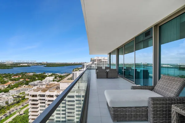 $75,000 | 10203 Collins Avenue, Unit 2501, Bal Harbour, FL 33154