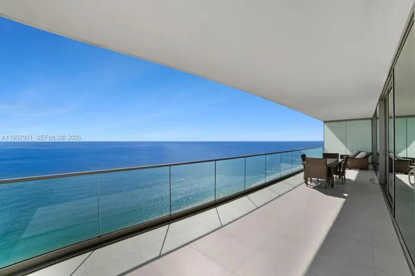 $75,000 | 10203 Collins Avenue, Unit 2501, Bal Harbour, FL 33154