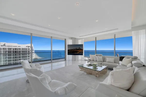 $75,000 | 10203 Collins Avenue, Unit 2501, Bal Harbour, FL 33154