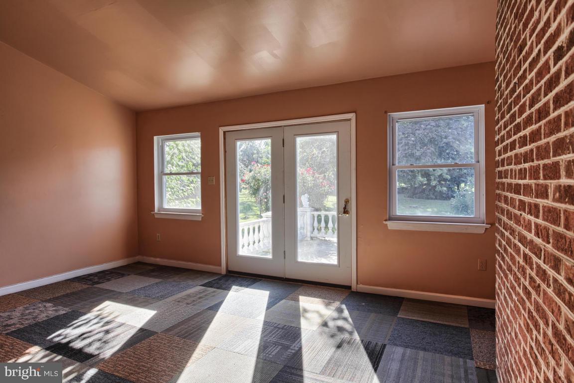 215 Kings Cross Circle Lititz, PA 17543 - Photo 16 of 34 Gallery Image 16