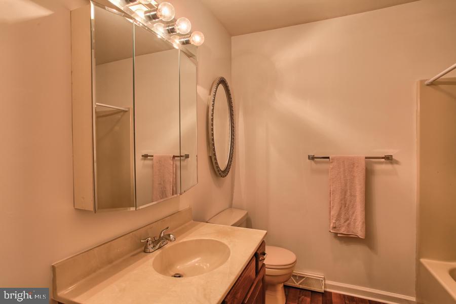 215 Kings Cross Circle Lititz, PA 17543 - Photo 22 of 34 Gallery Image 22